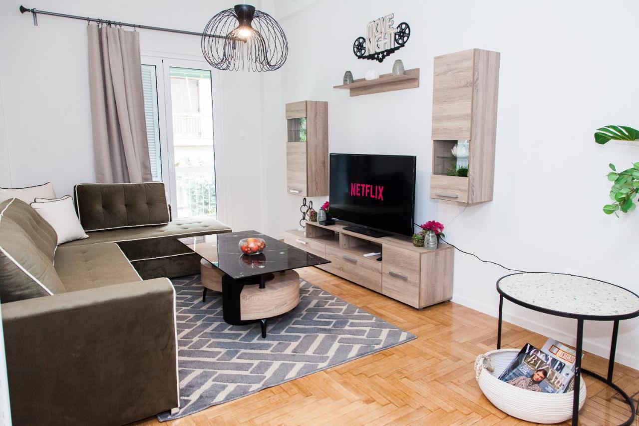 Appartamento Elegant Apt In Kifisia! Atene Esterno foto