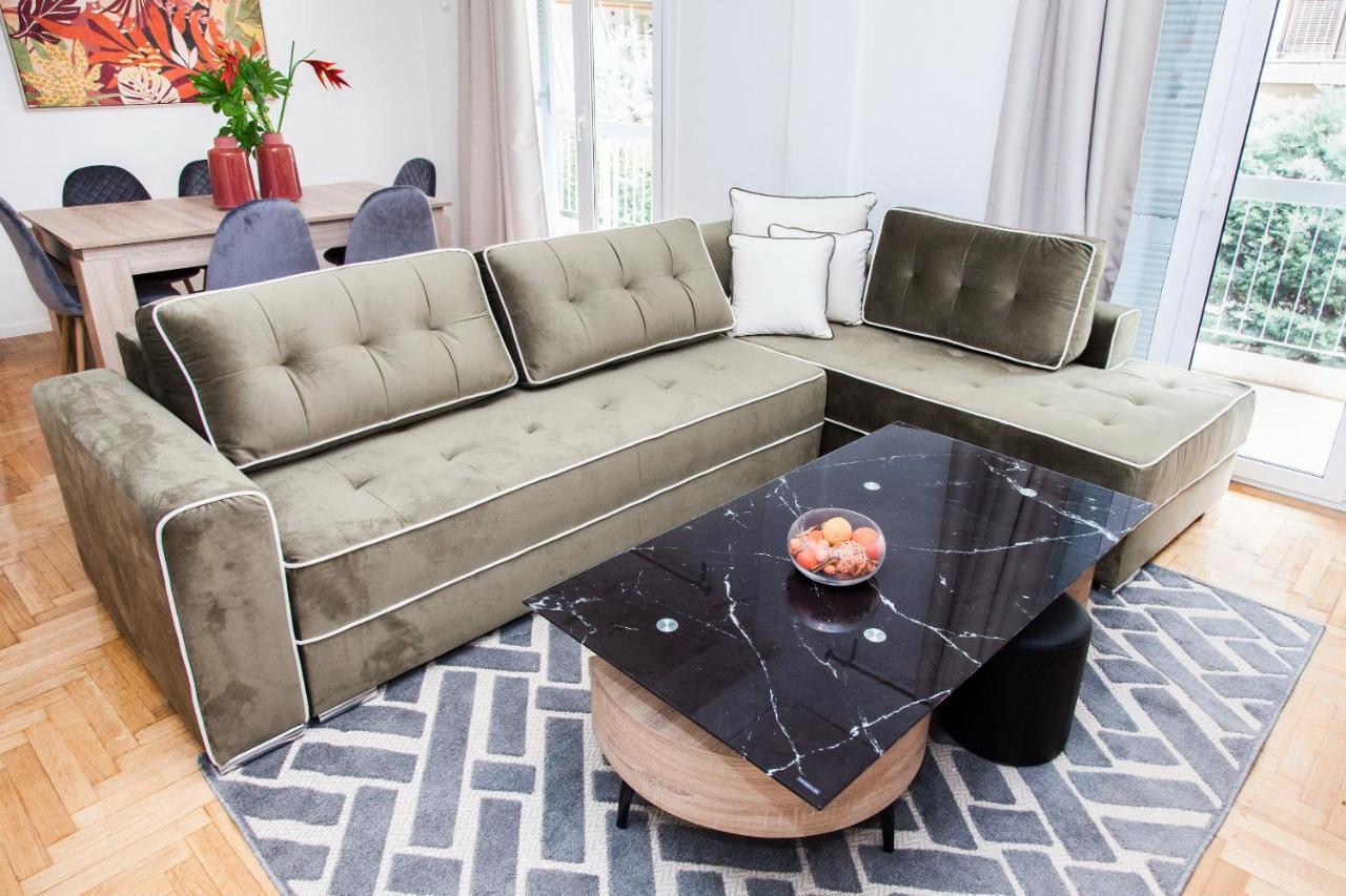 Appartamento Elegant Apt In Kifisia! Atene Esterno foto