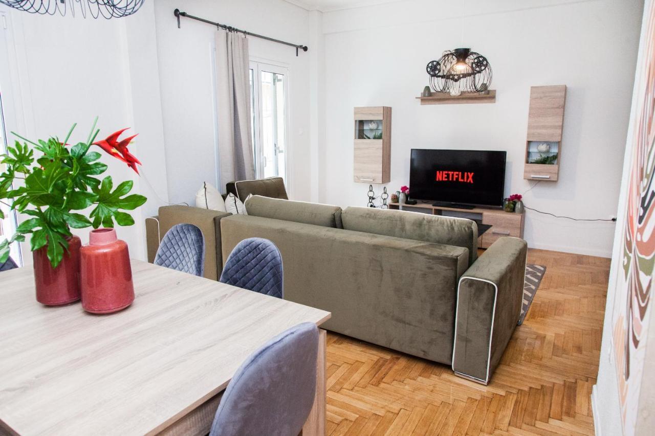 Appartamento Elegant Apt In Kifisia! Atene Esterno foto
