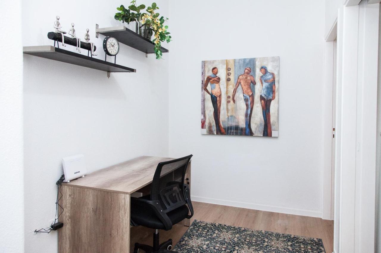 Appartamento Elegant Apt In Kifisia! Atene Esterno foto