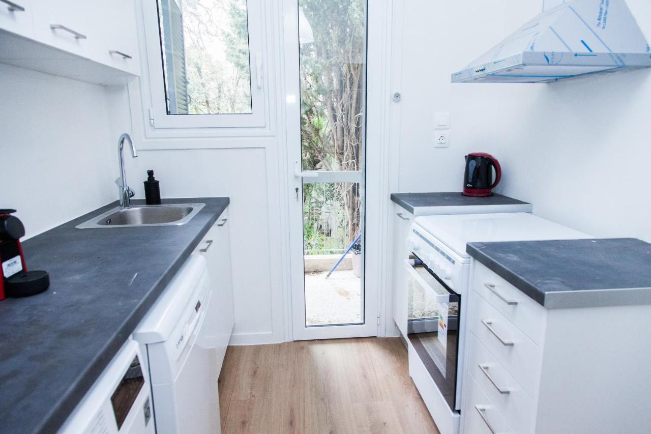 Appartamento Elegant Apt In Kifisia! Atene Esterno foto