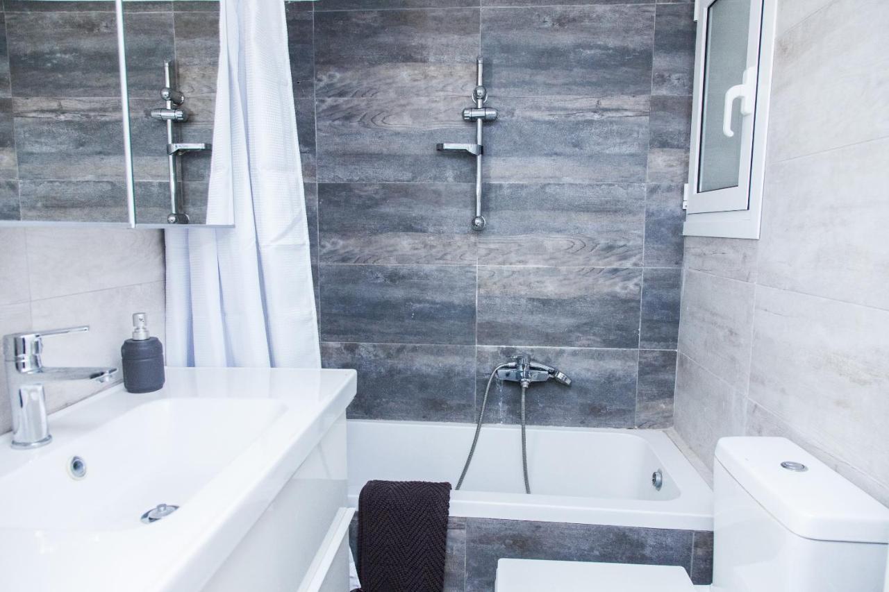 Appartamento Elegant Apt In Kifisia! Atene Esterno foto